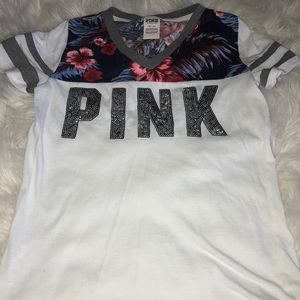 pink t-shirt